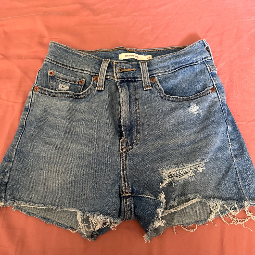 Levi’s high rise shorts